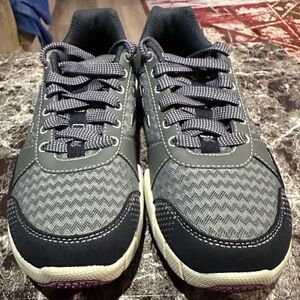 KURU Gray and Black Athletic Shoes